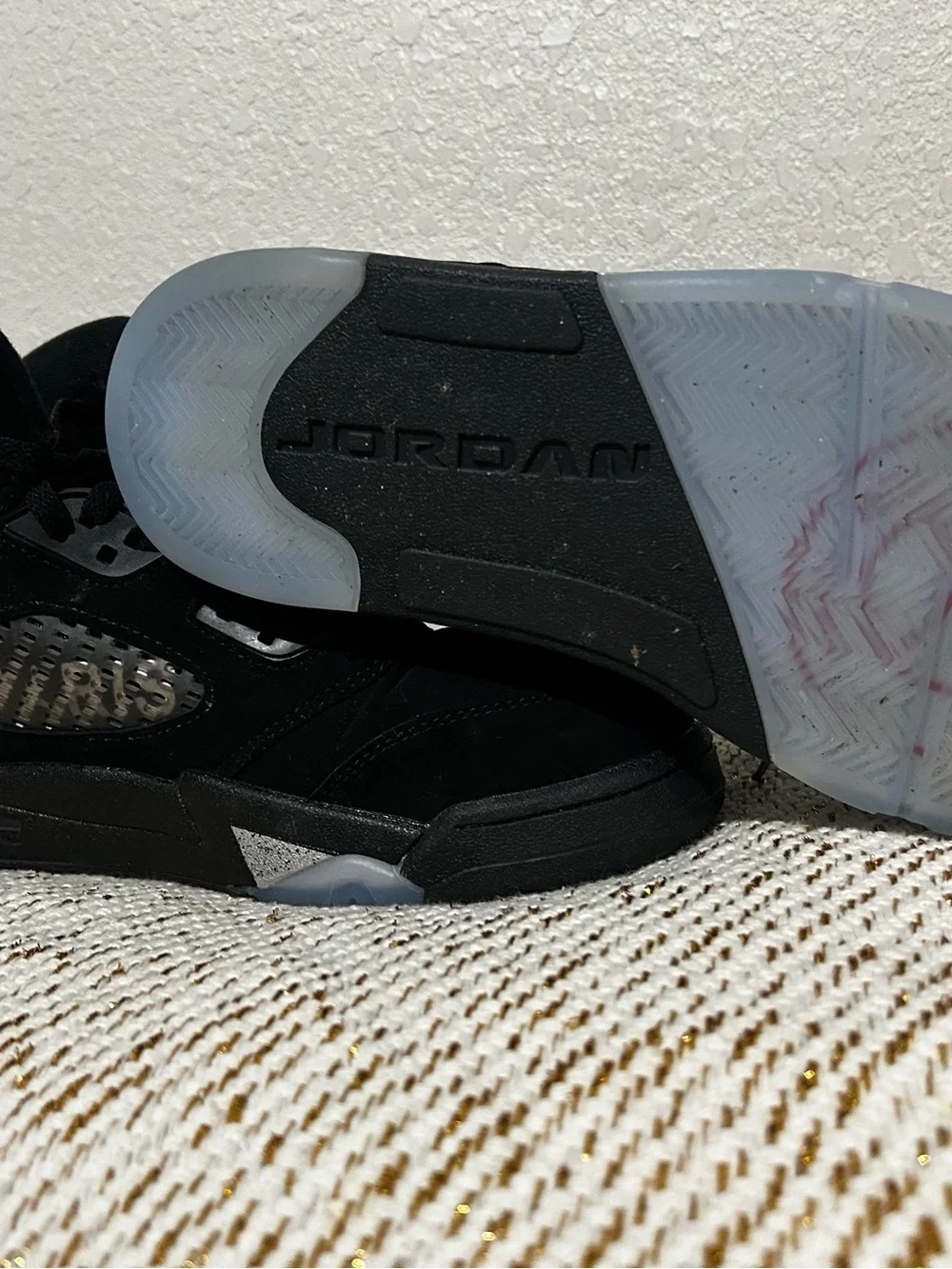 Jordan Black Tag Label Sneakers